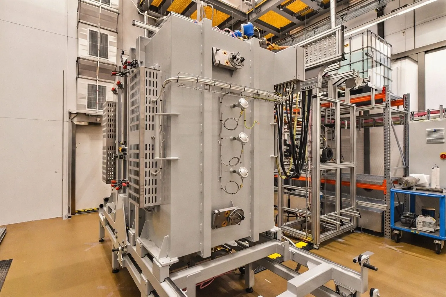 Electrified Steam Cracking: Eliminating Combustion Emissions in Chemical Production